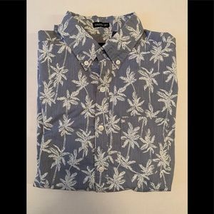NWT American Eagle long sleeve button down shirt